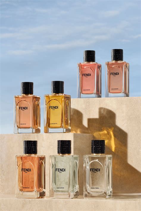 fendi lascia i profumi|I nuovi profumi di Fendi: costo, recensione, note .